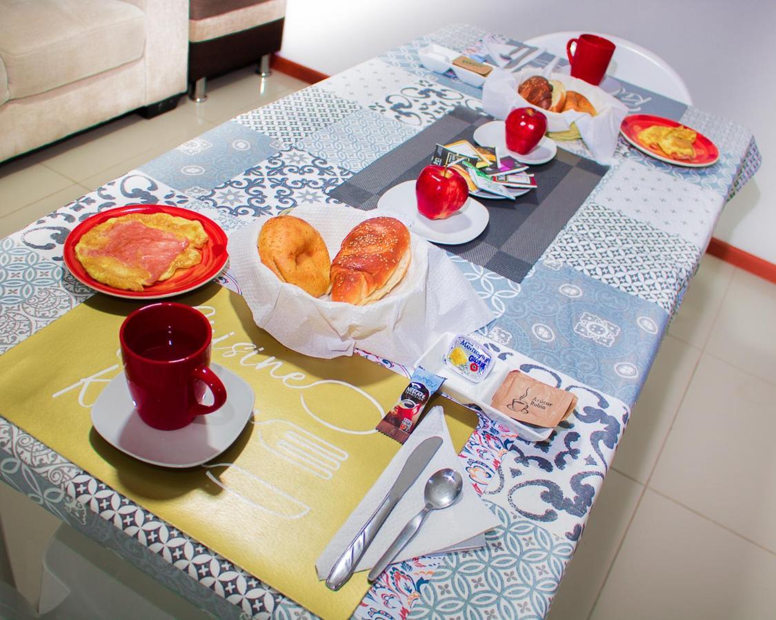 The White Lion 2 / 10 Min Airport Apartment Lima Bagian luar foto