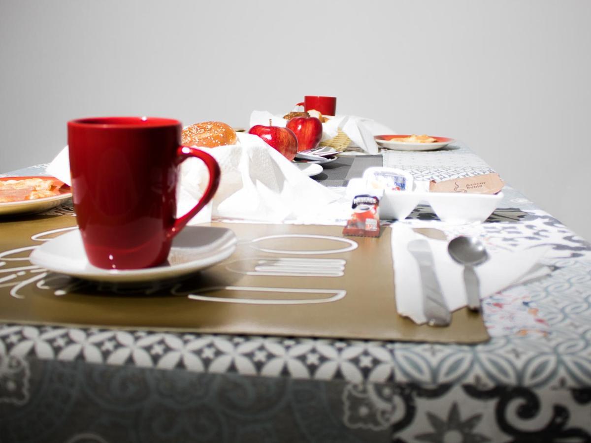 The White Lion 2 / 10 Min Airport Apartment Lima Bagian luar foto