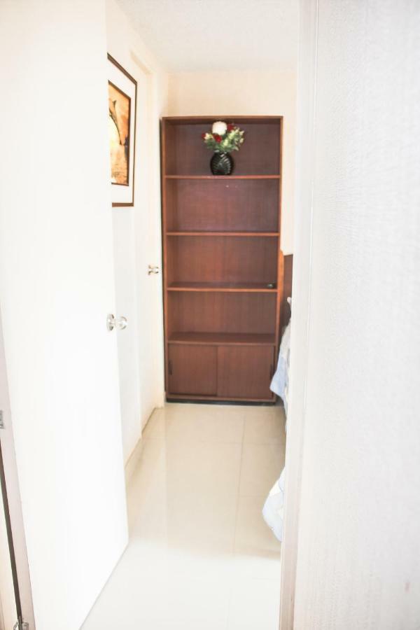 The White Lion 2 / 10 Min Airport Apartment Lima Bagian luar foto